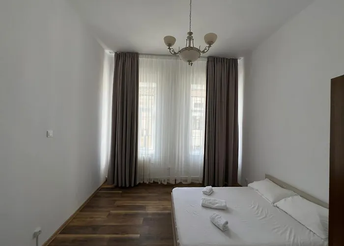 Casa Minimalista 2 Bedroom With Balcony Near Constanţa